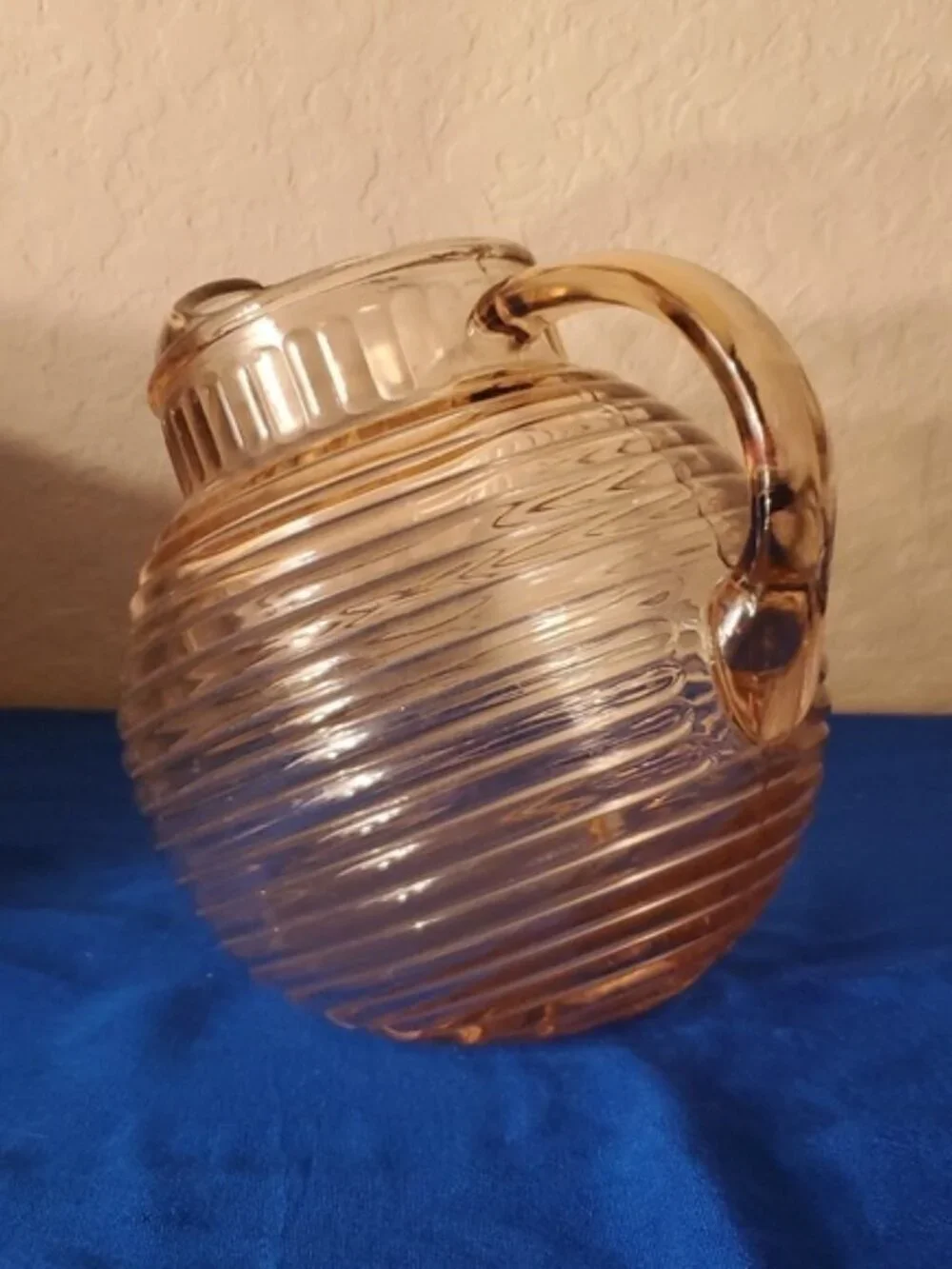 VTG Anchor Hocking Manhattan Pink Depression Glass Tilted Ball Pitcher 80 oz Ice